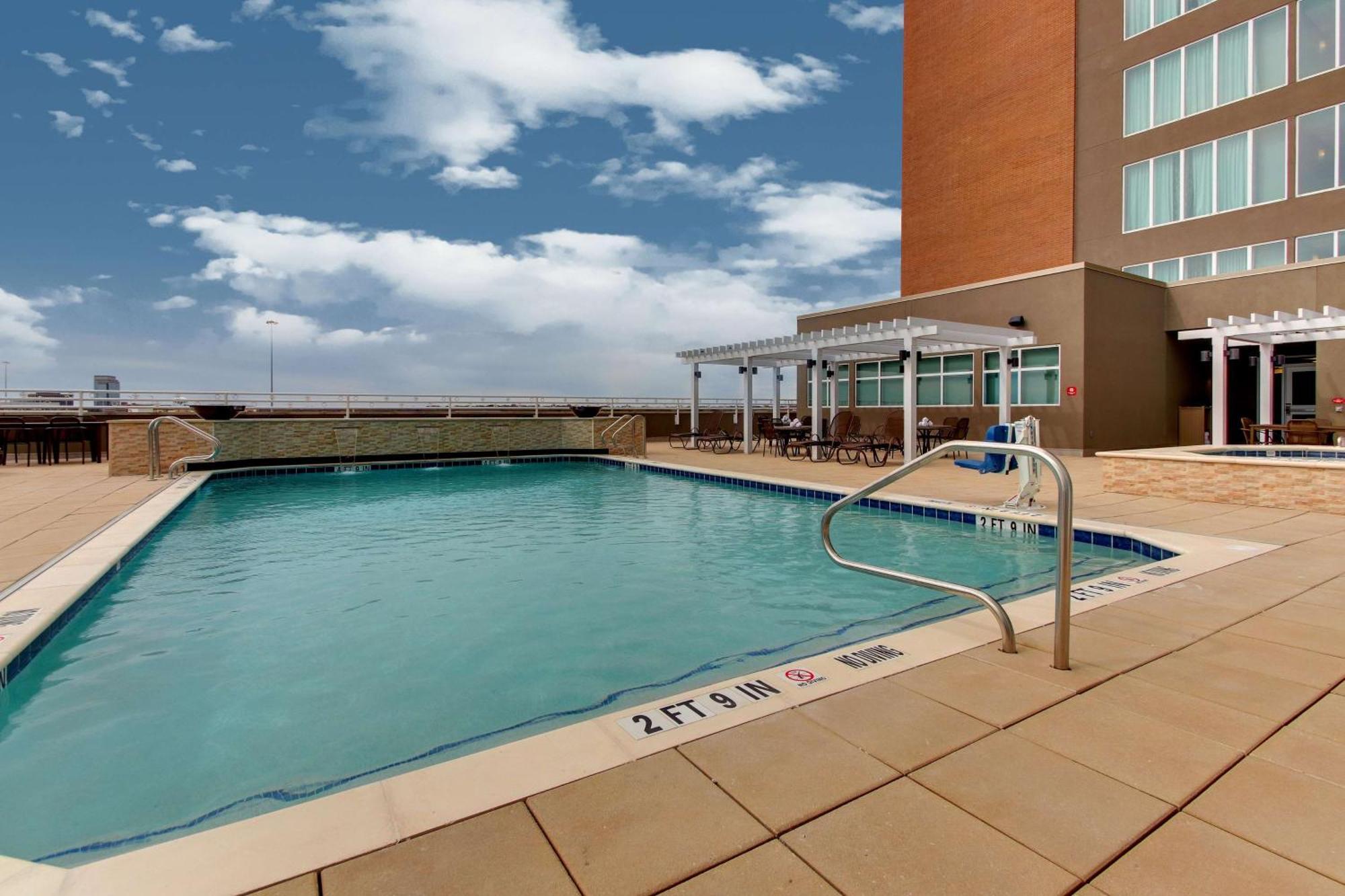 Drury Plaza Hotel Dallas 리처드슨 외부 사진