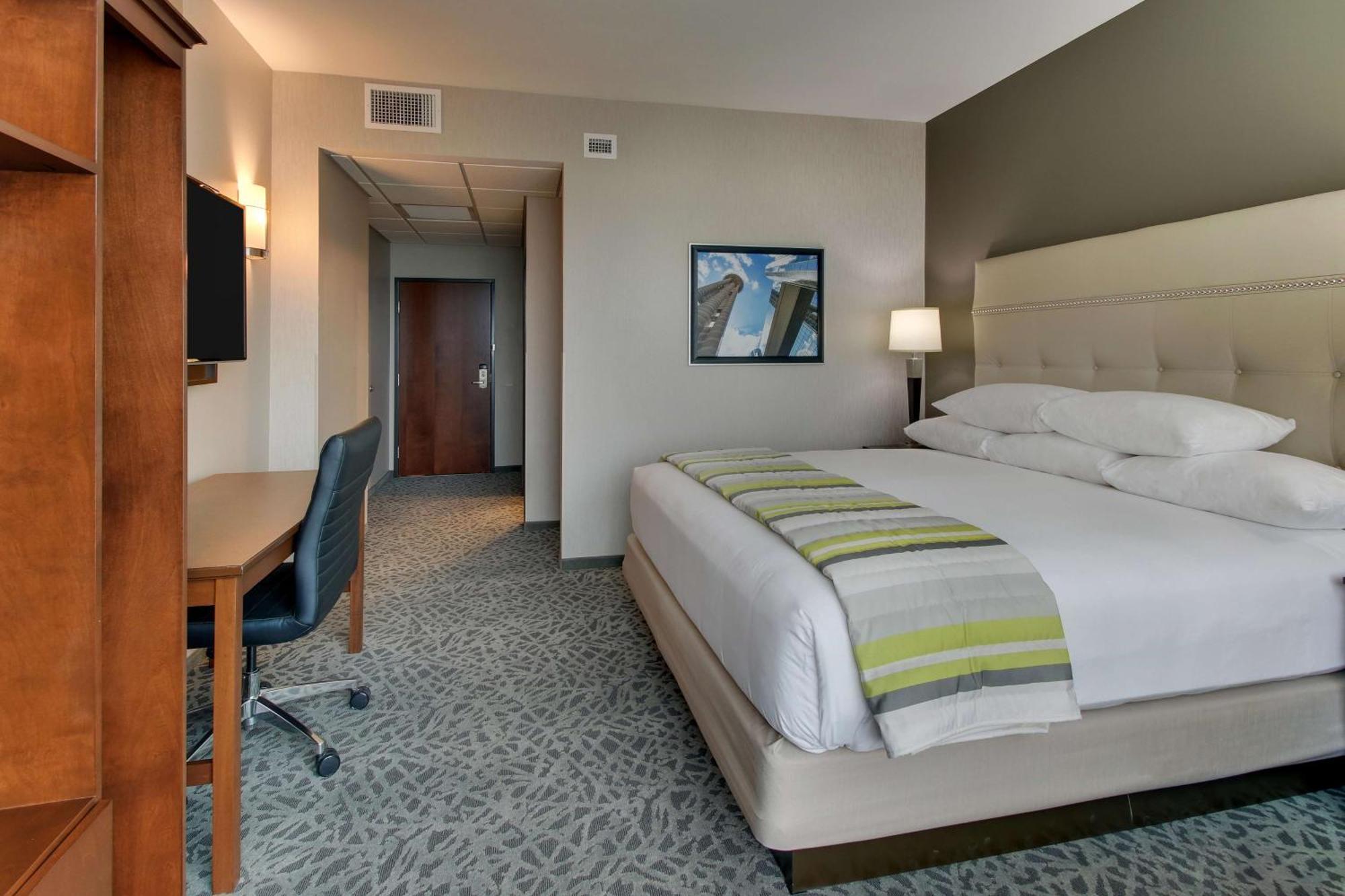 Drury Plaza Hotel Dallas 리처드슨 외부 사진