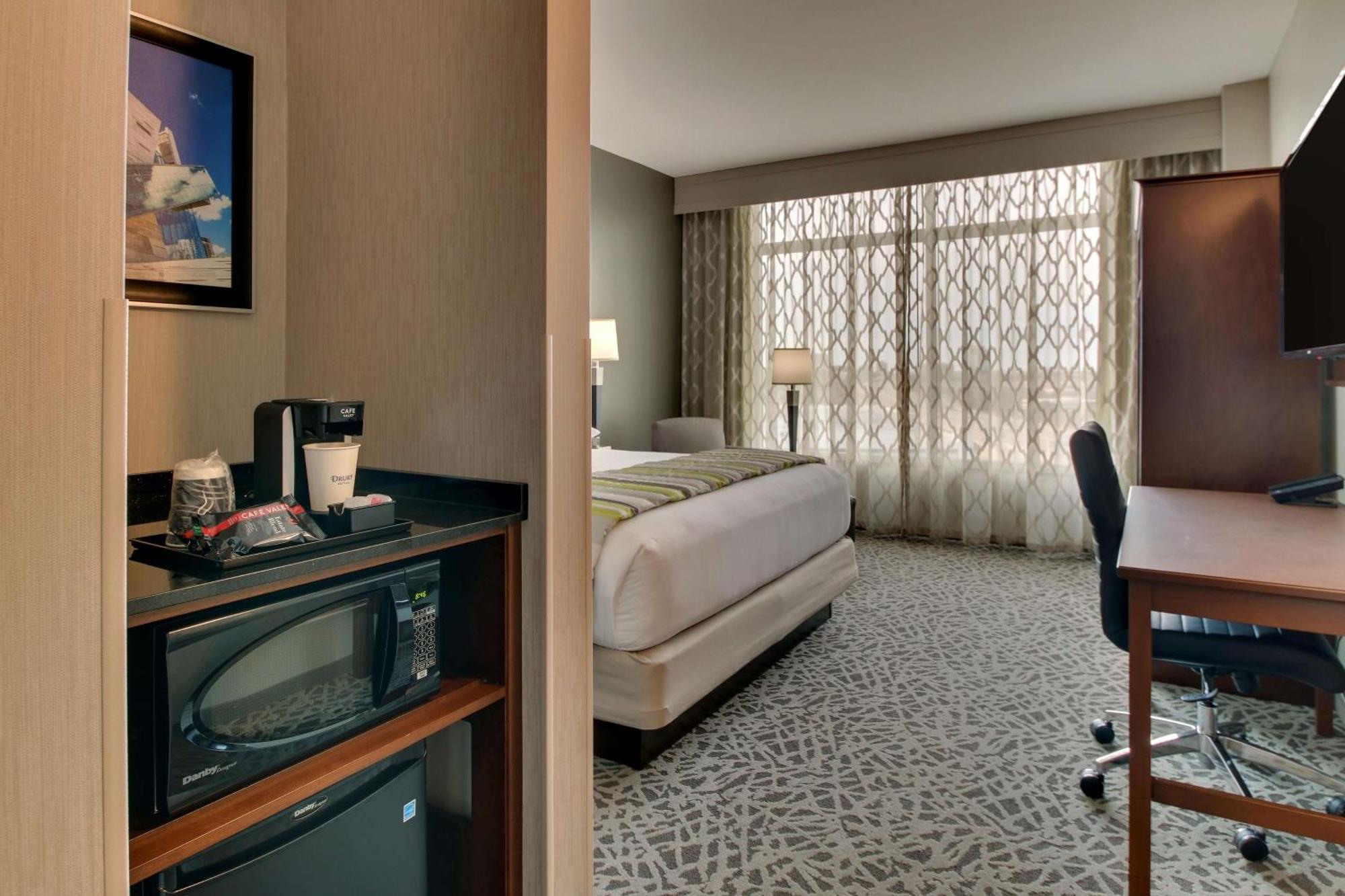 Drury Plaza Hotel Dallas 리처드슨 외부 사진